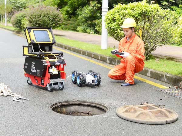 排湖风景区管道机器人检测