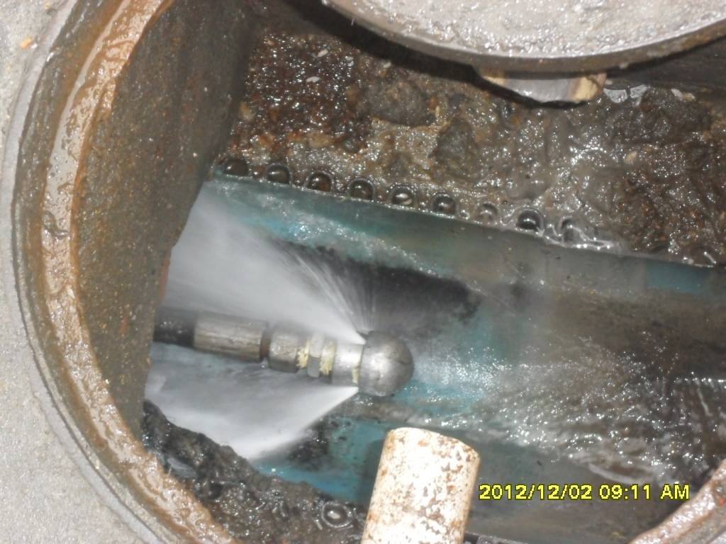 排湖风景区污水管道高压清洗